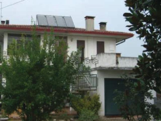 Appartamento in vendita di 275 m² in Via Lodovico Boschieri