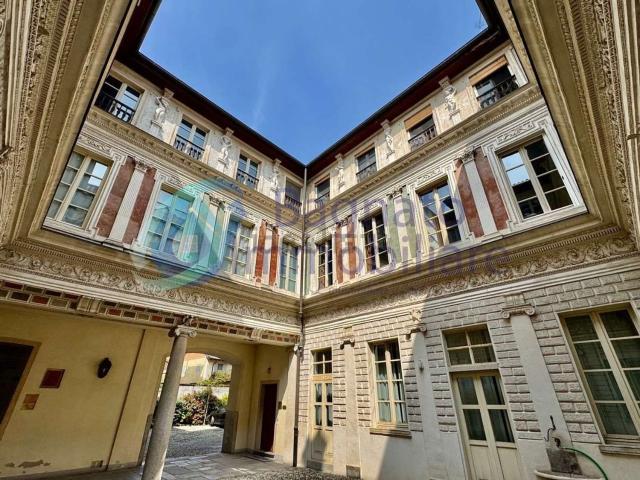 Appartamento in vendita di 276 m² in Via Amico Canobio, 5