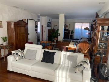 Appartamento in vendita di 277 m²