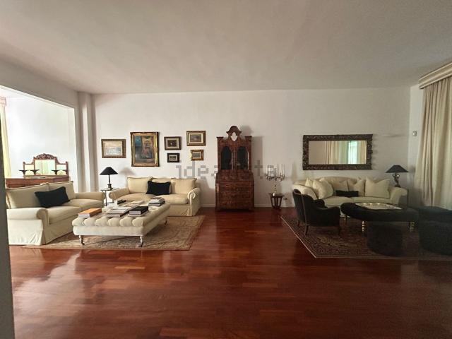 Appartamento in vendita di 280 m²