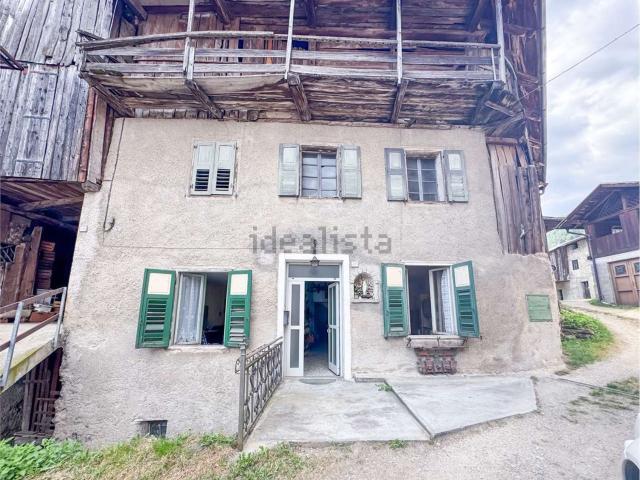 Appartamento in vendita di 280 m² in Via a le Penege, 12