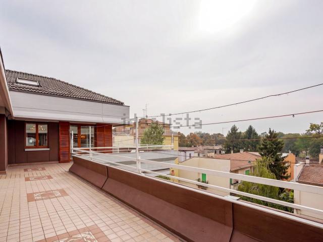 Appartamento in vendita di 280 m² in Via Biagio Pelacani