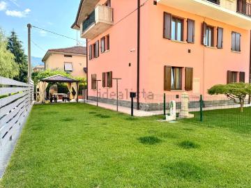 Appartamento in vendita di 280 m² in Via Gaetano Donizetti, 5