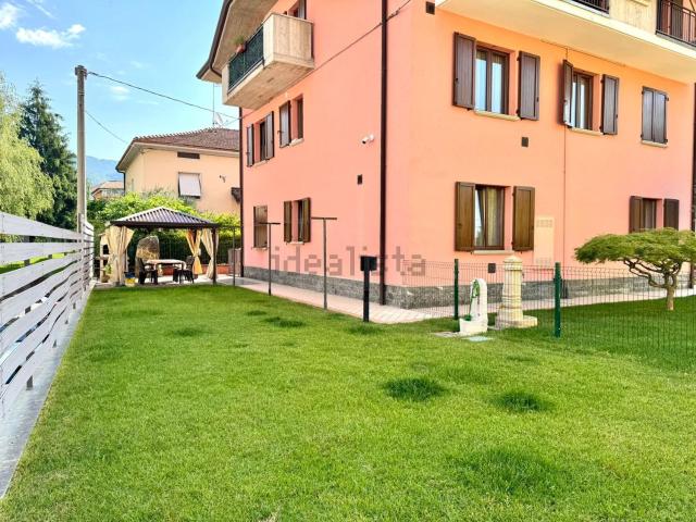 Appartamento in vendita di 280 m² in Via Gaetano Donizetti, 5