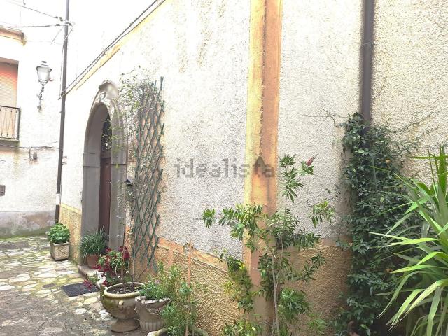 Appartamento in vendita di 280 m² in Via Giacumbi, 32