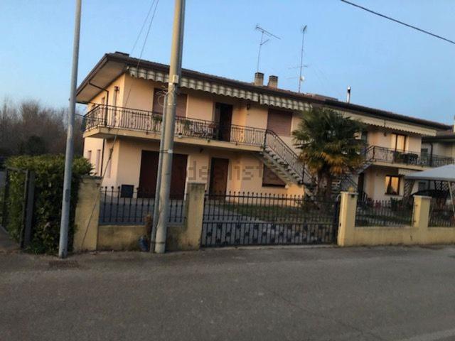 Appartamento in vendita di 280 m² in Via Friuli