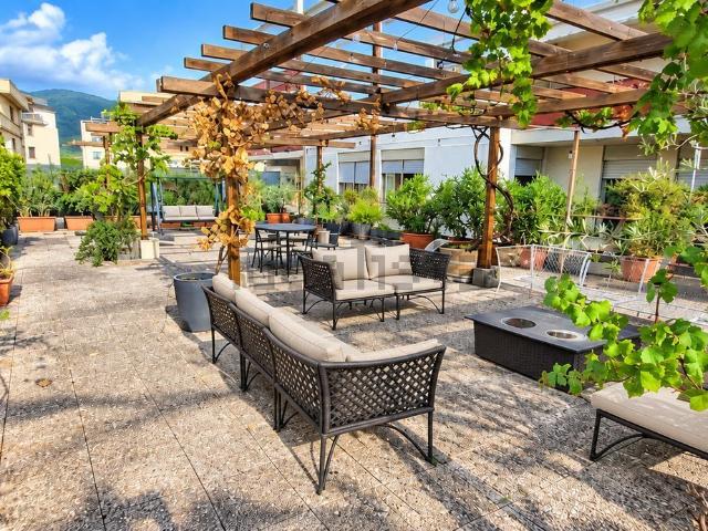 Appartamento in vendita di 280 m² in Via Tiepolo