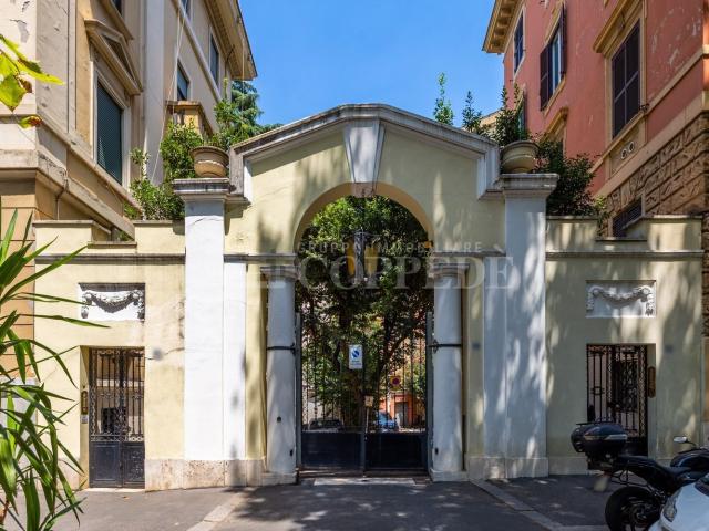 Appartamento in vendita di 280 m² in Viale Parioli