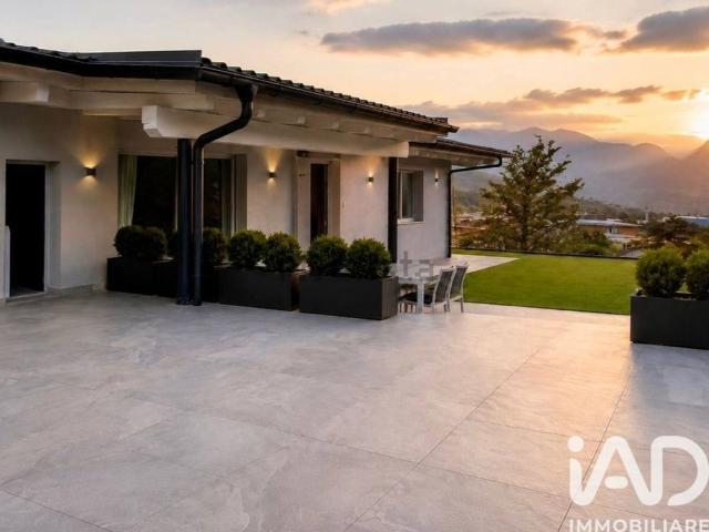 Appartamento in vendita di 280 m² in Corso Verona