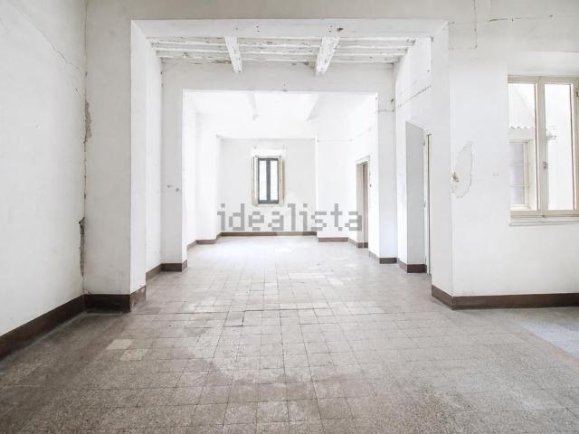 Appartamento in vendita di 275 m² in Piazza della Repubblica, 37