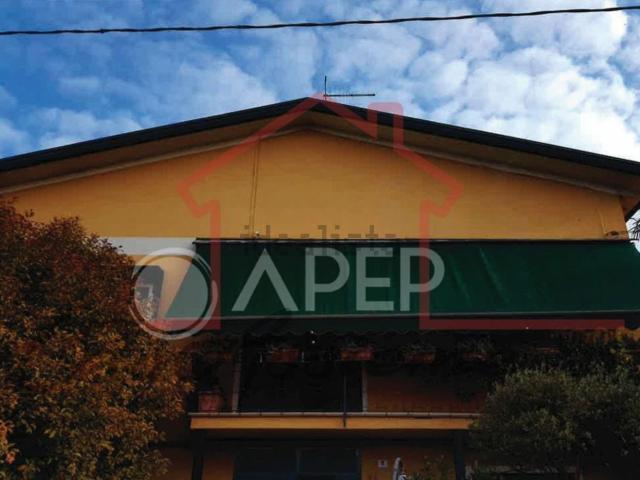 Appartamento in vendita di 281 m² in Via Dante