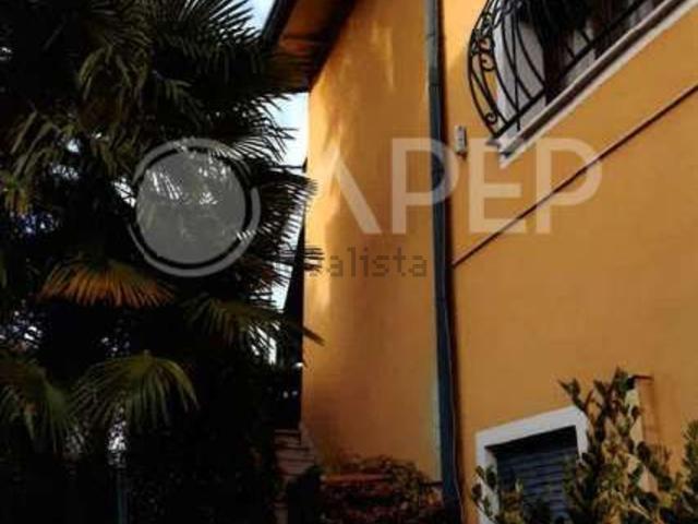Appartamento in vendita di 281 m² in Via E. Fermi, 13