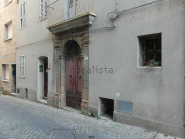 Appartamento in vendita di 282 m² in Via Roma