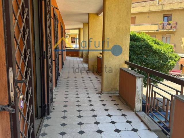 Appartamento in vendita di 284 m² in Via Nazionale, 7