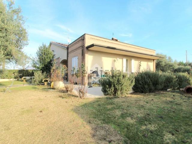 Appartamento in vendita di 285 m² in Via Cervese, 3096