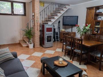 Appartamento in vendita di 285 m² in Via Cristoforo Colombo