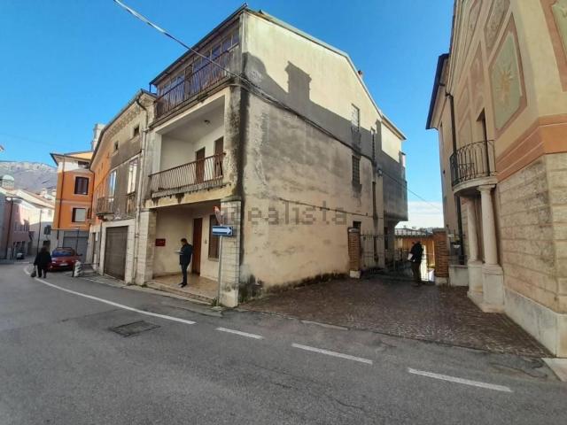 Appartamento in vendita di 285 m² in Via Libertà, 93