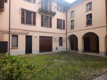 Appartamento in vendita di 286 m² in Via Ala Ponzone