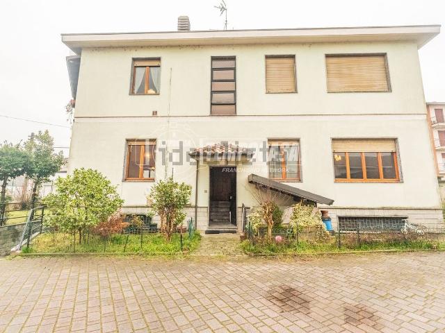 Appartamento in vendita di 286 m² in Via Novara, 55