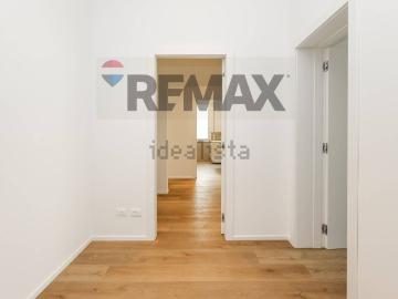 Appartamento in vendita di 288 m² in Via Albania, 5