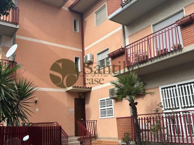Appartamento in vendita di 290 m² in Via del Fasano, 35