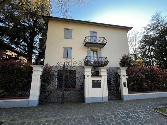 Appartamento in vendita di 290 m² in Via F. D. Roosevelt