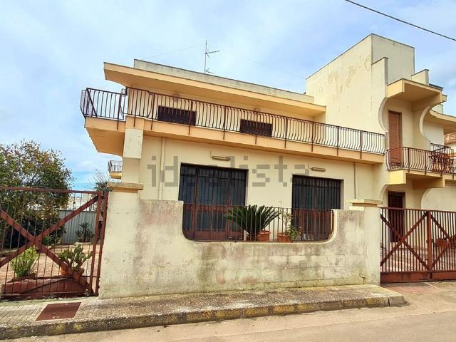 Appartamento in vendita di 290 m² in Via Torino, 216