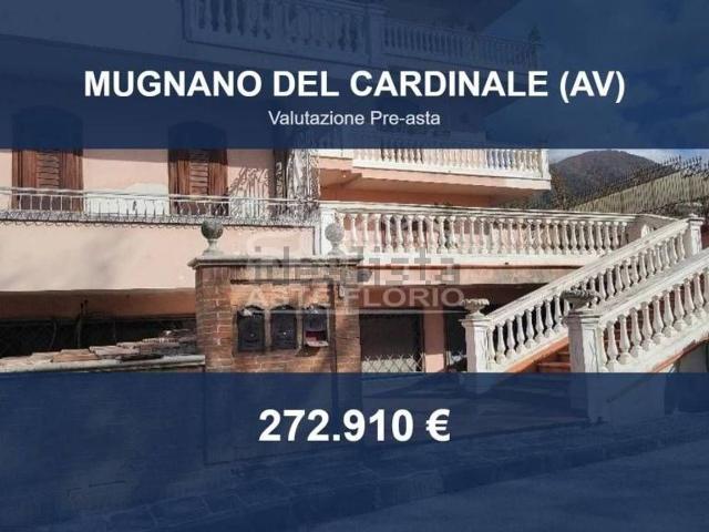Appartamento in vendita di 293 m² in Via Aldo Moro, 8