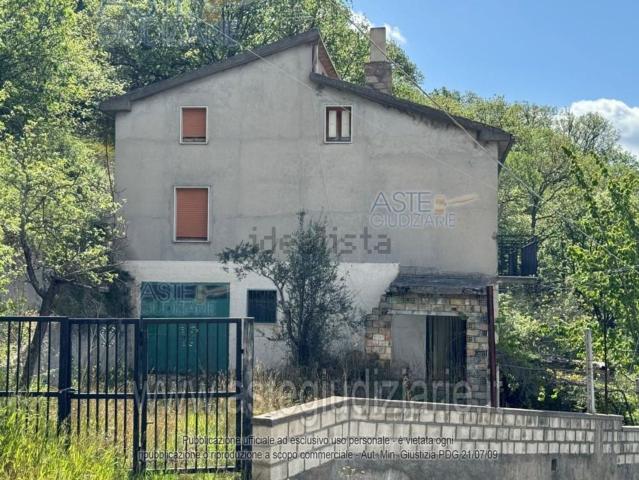 Appartamento in vendita di 293 m² in Via dei Zanna, 33