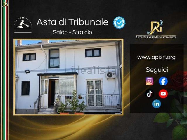 Appartamento in vendita di 294 m² in Contrada Taverna Foj