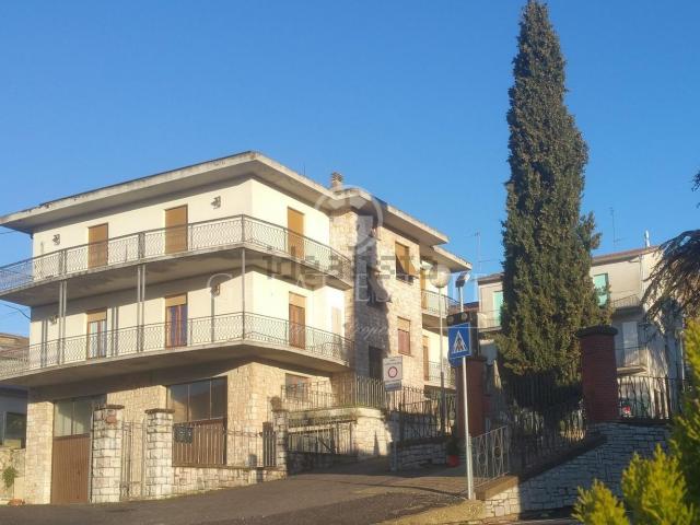 Appartamento in vendita di 295 m² in Borgo Garibaldi