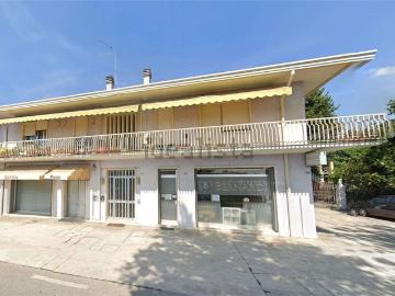 Appartamento in vendita di 295 m² in Via Desman, 126