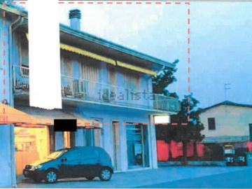 Appartamento in vendita di 295 m² in Via Desman
