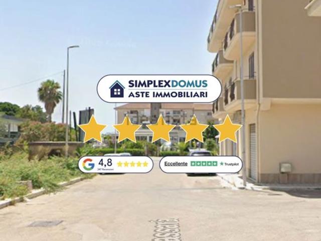 Appartamento in vendita di 295 m² in Via Ninni Cassarà