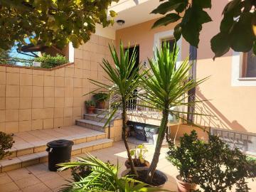 Appartamento in vendita di 298 m² in Via del Progresso, 104