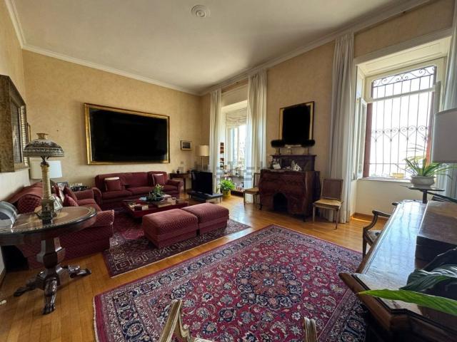 Appartamento in vendita di 299 m² in Corso Vittorio Emanuele, 165