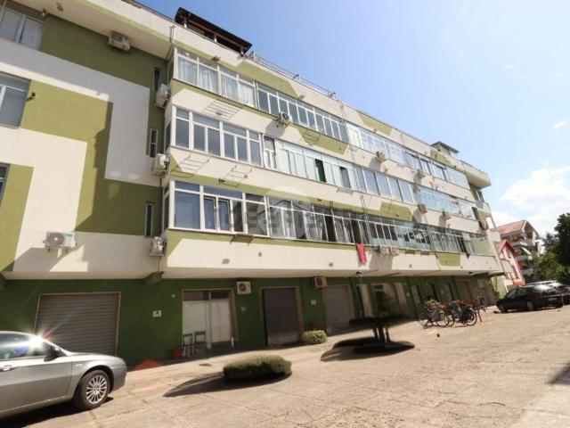 Appartamento in vendita di 33 m² in Via Lago di Costanza, 3