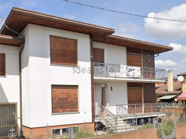 Appartamento in vendita di 300 m² in Via Andrea Mantegna