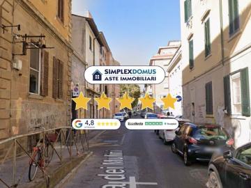 Appartamento in vendita di 300 m² in Via dei Mulini