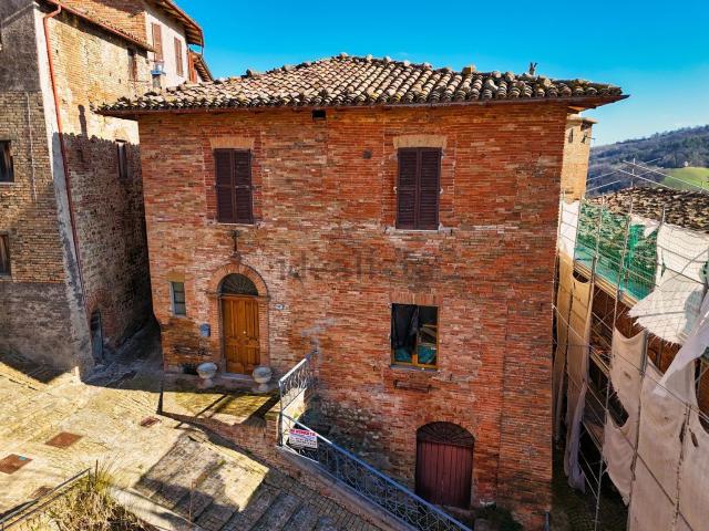 Appartamento in vendita di 300 m² in Via della Costa, 284