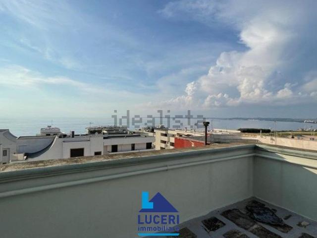 Appartamento in vendita di 300 m² in Via Lecce