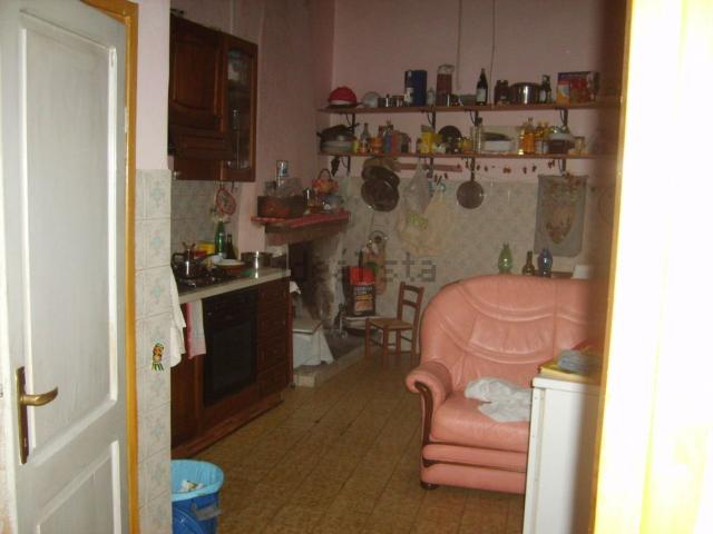 Appartamento in vendita di 300 m² in Via Piazzetta, 111