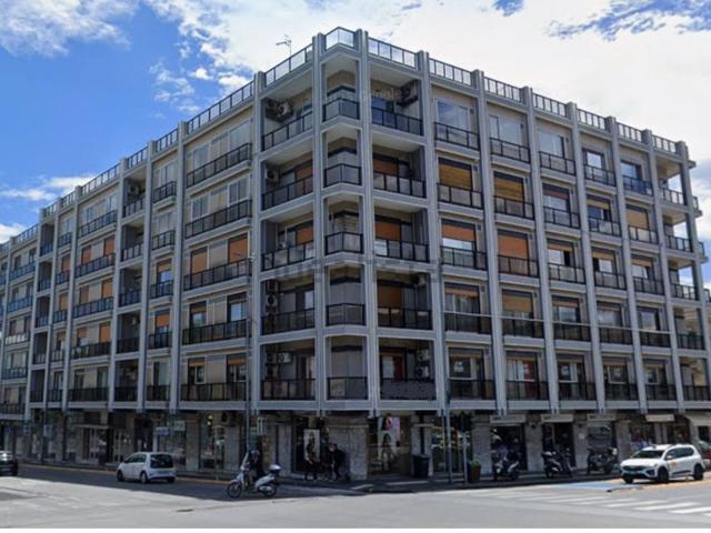 Appartamento in vendita di 300 m² in Viale Boccetta, 15