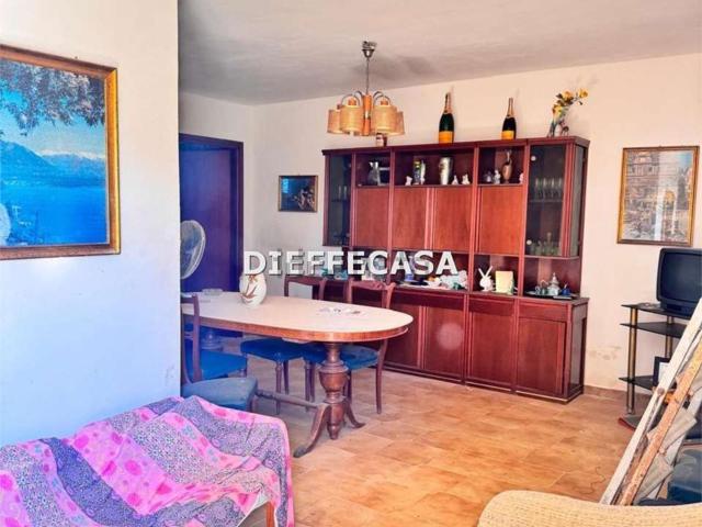 Appartamento in vendita di 300 m² in Contrada Berbarello
