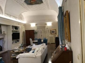 Appartamento in vendita di 300 m² in Corso Giuseppe Mazzini