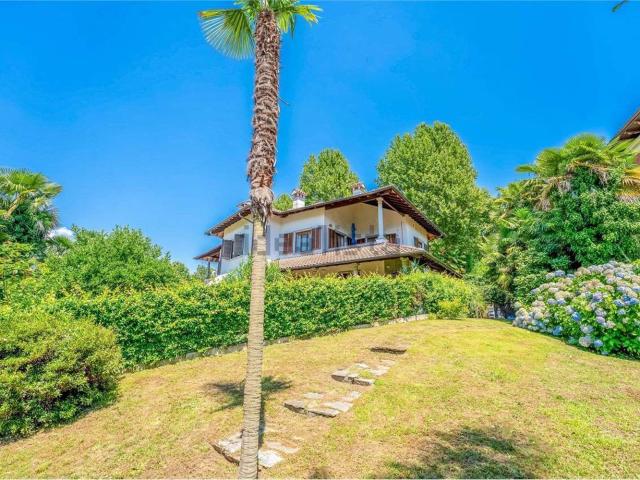 Appartamento in vendita di 305 m² in Via al Collegio, 23