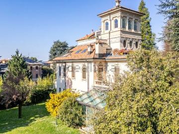 Appartamento in vendita di 305 m² in Via Varesina
