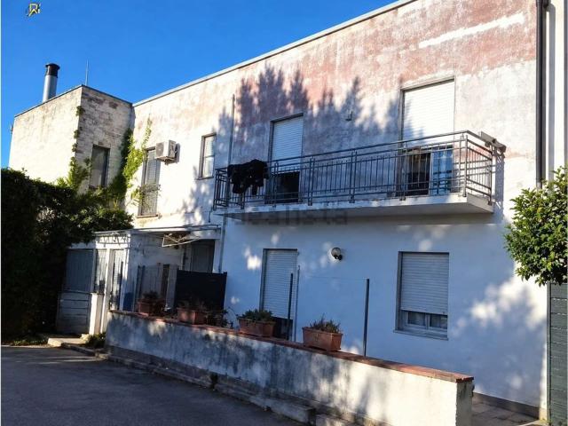 Appartamento in vendita di 305 m² in Vicolo Calipso, 4