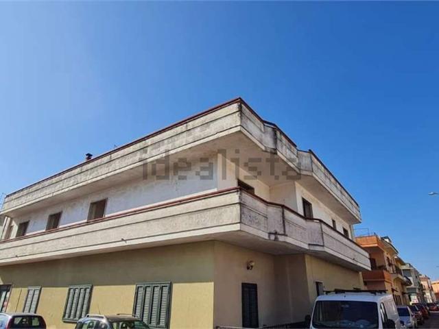 Appartamento in vendita di 310 m² in Via Siracusa, 6