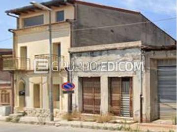 Appartamento in vendita di 312 m² in Via Casa Savoia